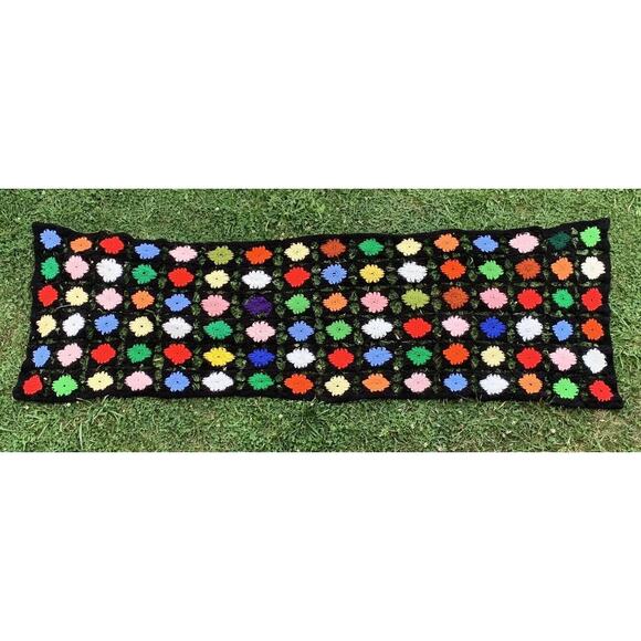 Vintage Daisy Crochet Granny Afghan Purple White Flower Blanket Throw Handmade - Picture 1 of 6